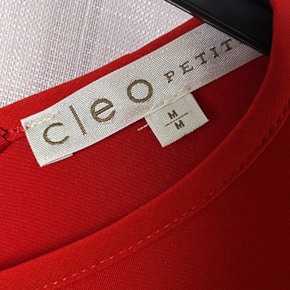 CLEO  vtg blouse,women MP,made in 🇨🇦, vtg,metal grommets,asymmetrical hem,career - Picture 7 of 12